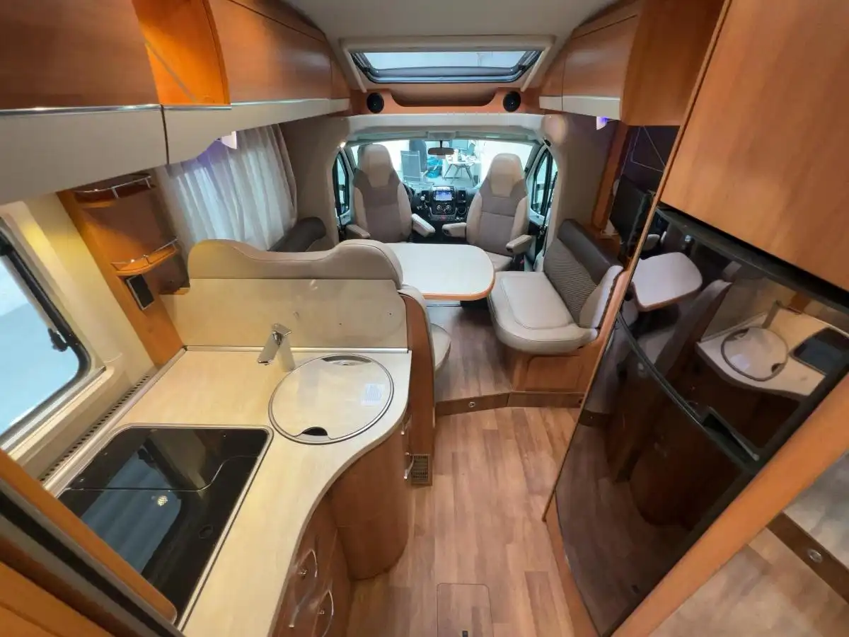 HYMER-ERIBA T 698 CL - Ansicht 9